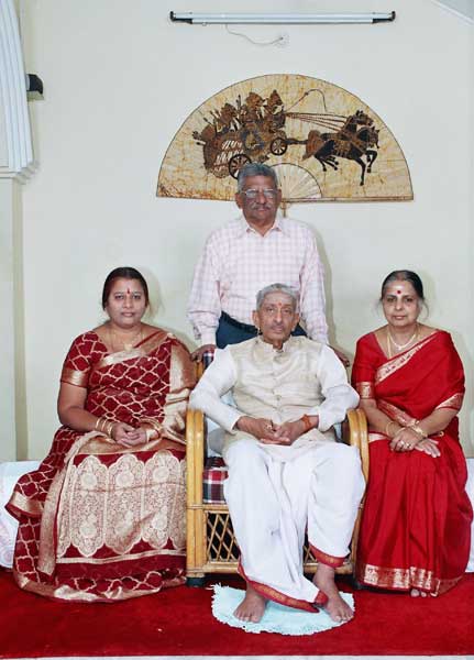 Prof. RAGHAVENDRAN, Smt SATYAVATHI AND Kum RADHAKUAMARI